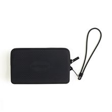 4141384_0090_A_mini_bolsa_plus_havaianas